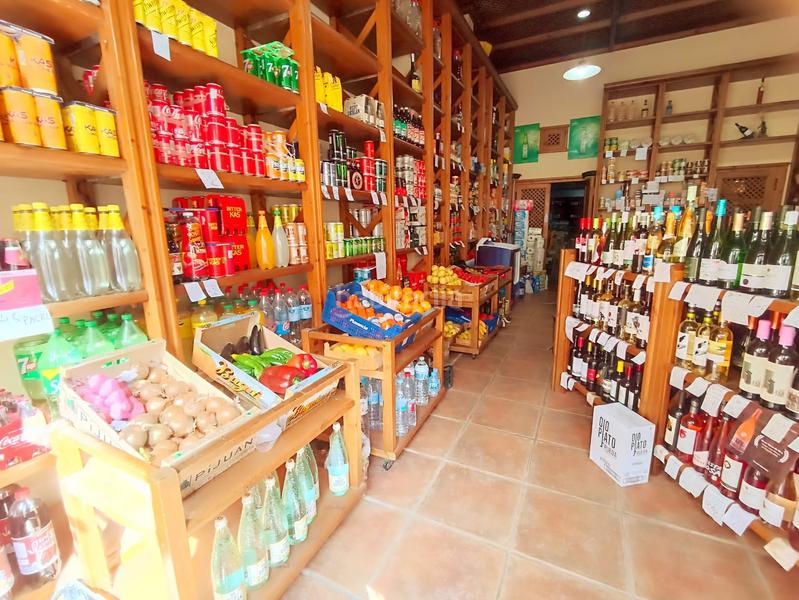 Foto 2c6fda0a-a543-4e55-962b-3e54961fe994. Lloguer local comercial a Vilanova del Camí