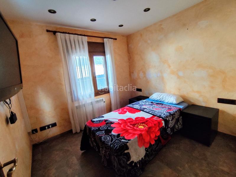 Foto 63a4e7cc-c6f3-4cca-8038-0fd76d49f939. Casa adossada amb calefacció aparcament a Pontils