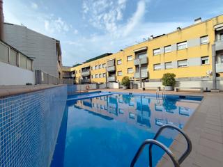 Appartement  Carrer de la verge de montserrat. Piso con piscina comunitaria en el centro de vilanova del camí