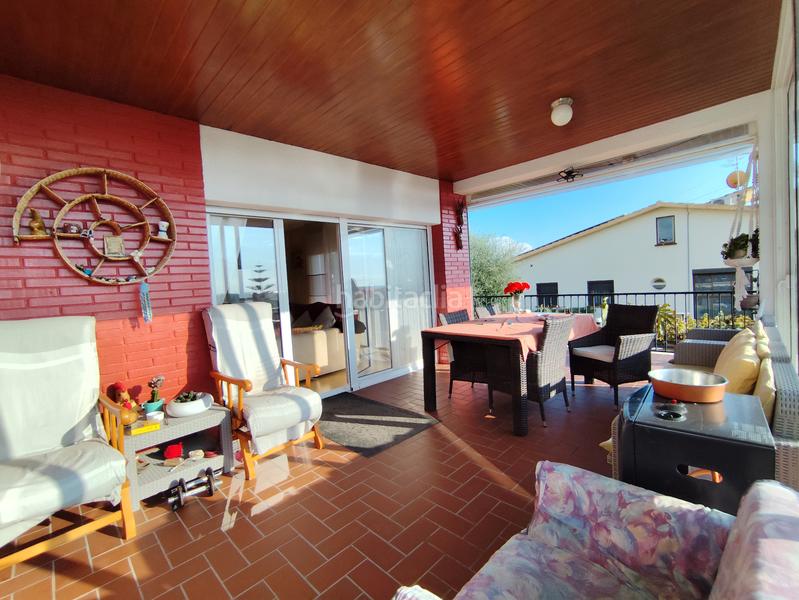 Foto 0a54d4a7-99f3-4570-8a25-7a0a2668c4bf. Chalet avec chauffage parking piscine dans Cunit residencial Cunit