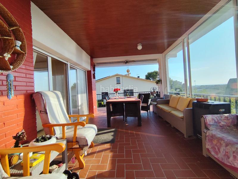 Foto 3bc7f1e7-4d43-40a3-8b09-e50043eee214. Chalet avec chauffage parking piscine dans Cunit residencial Cunit