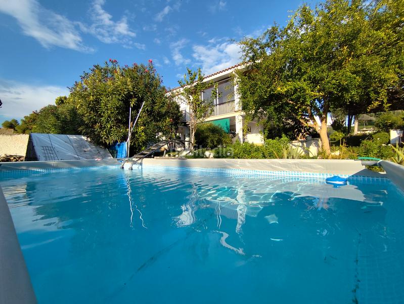 Foto fa59ced0-3232-4014-b9b0-227e86d8072c. Chalet avec chauffage parking piscine dans Cunit residencial Cunit