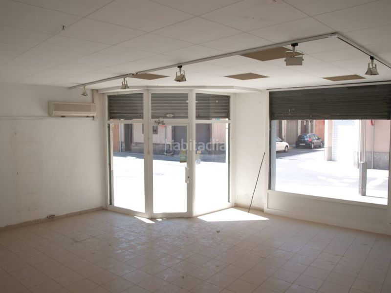 Foto fd64ff9d-5905-40fa-baba-82d9c44e2ed6. Local comercial a Vilanova del Camí