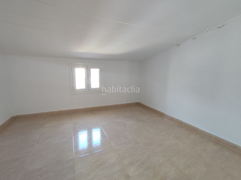 Foto 7a991511-3223-41ad-8b29-9e01bab9e82c. Casa amb xemeneia calefacció aparcament a Vilanova del Camí