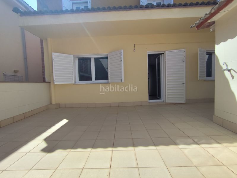 Foto dd262652-ff2a-4bed-9ef3-ab76bc6203d3. Casa amb xemeneia calefacció aparcament a Vilanova del Camí