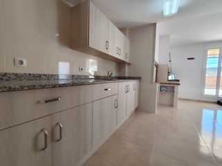 Casa en Vilanova del Camí. Única! casa de 275 m², anexo, terrazas y garaje de 130 m²