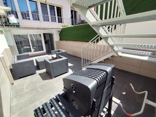 Piso  Carrer del migdia. Vivienda reformada con anexo independiente y patio privado