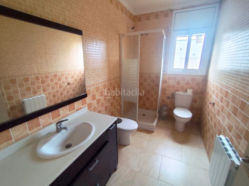 Foto 0c03e454-198e-47e5-a466-d27274c8a4cc. Casa amb calefacció aparcament a Piera