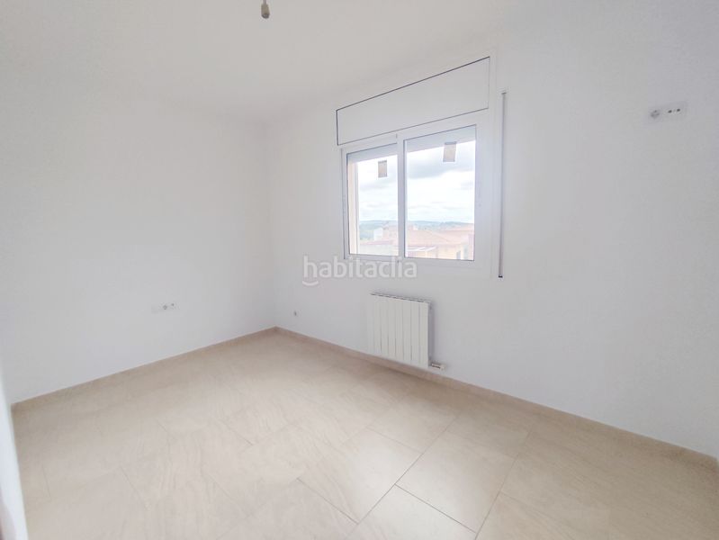 Foto a7767816-bb32-4551-a082-49f2a2ef55dc. Casa amb calefacció aparcament a Piera