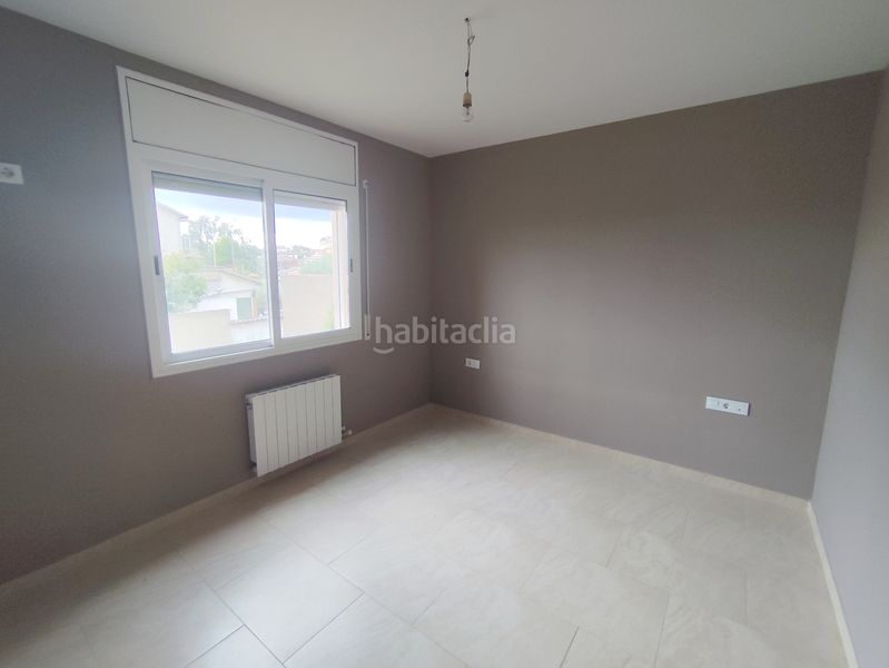 Foto f130dac8-edc2-4db8-8133-a47cc3403835. Casa amb calefacció aparcament a Piera