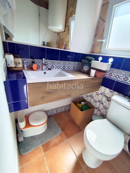 Foto f97cbff2-d57c-4711-8fd8-ba4eec1af8b0. Casa amb xemeneia calefacció a Vilanova del Camí