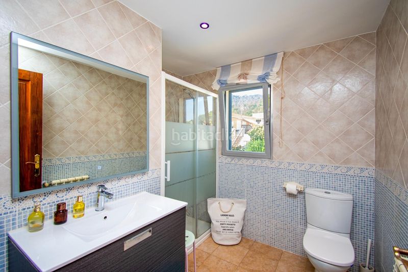 Foto a99672dd-a853-4112-aeab-b8835acd6e6a. Casa amb aparcament piscina a Peguera Calvià