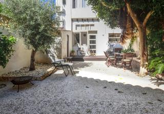 Planta baixa  Carrer de beatriu de pinós. Oportunidad única en el corazón de pere garau planta baja de 140