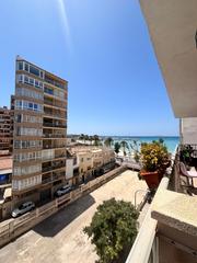 Pis  Calle milana. Oportunidad única piso con 3 dormitorios, terraza y gran potenci