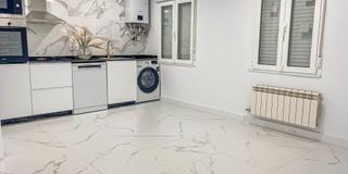 Ground floor in Calle de pérez galdós 25. Estrena hogar en el crucero león! planta baja totalmente reforma