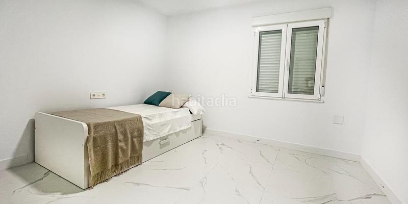 Foto 660a712f-69d3-44f4-9e40-3e01333a65e6. Rez-de-chaussée dans calle de pérez galdós 25 dans Crucero León