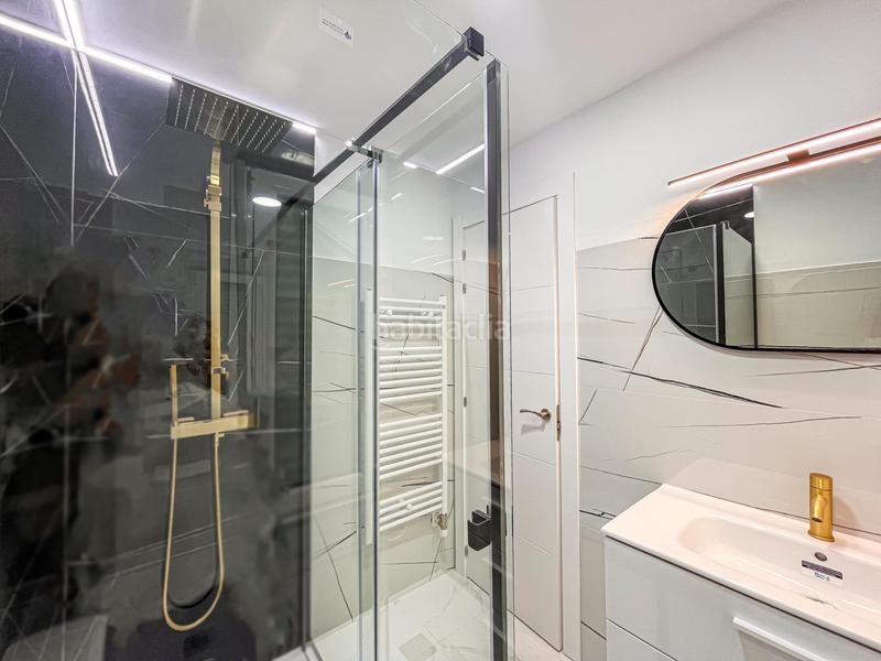 Foto 7169dd62-770c-4eaf-9697-581799461fff. Rez-de-chaussée dans calle de pérez galdós 25 dans Crucero León