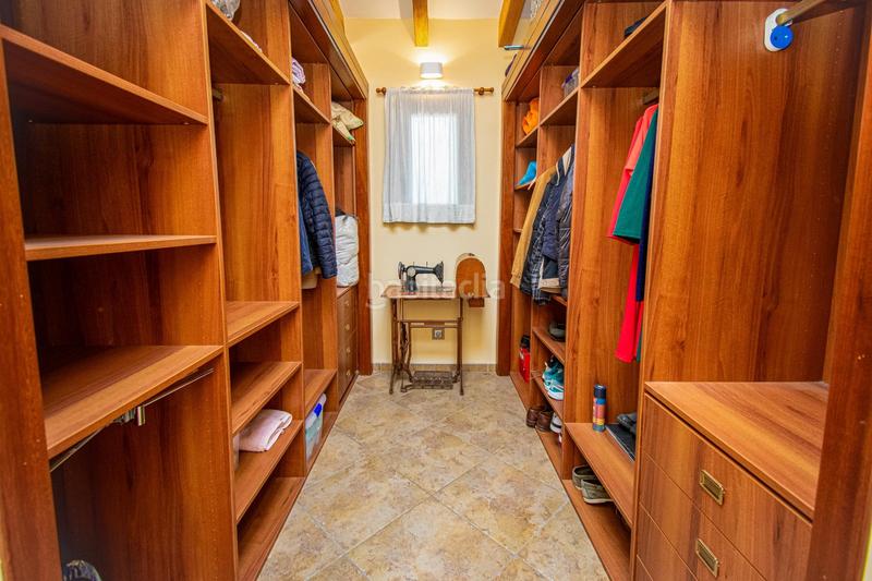 Foto 6e1ce065-b652-401d-8a11-f31a338511d4. Masia amb calefacció aparcament piscina a Son Ferriol Palma de Mallorca