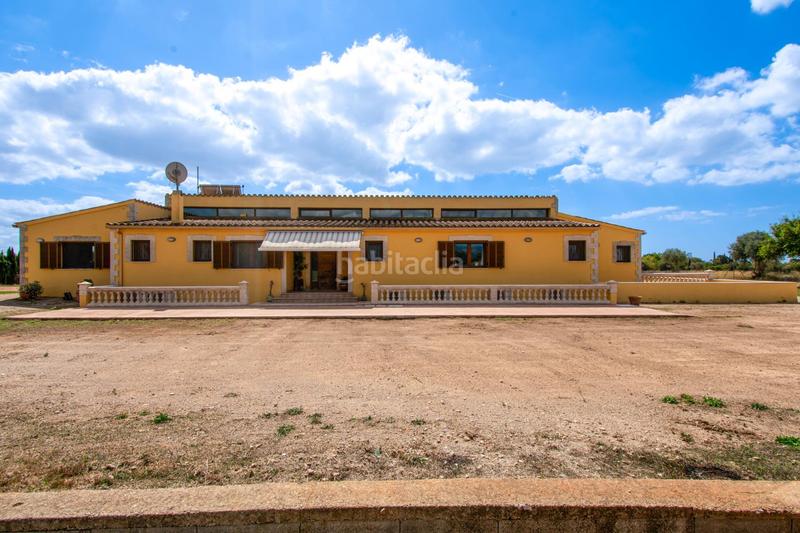 Foto a5afd12d-f50b-4b60-903f-46796885a9c7. Masia amb calefacció aparcament piscina a Son Ferriol Palma de Mallorca