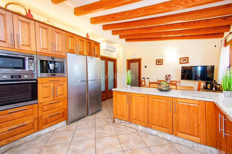 Foto e064851e-4b73-498d-b27c-7eaf12324973. Masia amb calefacció aparcament piscina a Son Ferriol Palma de Mallorca