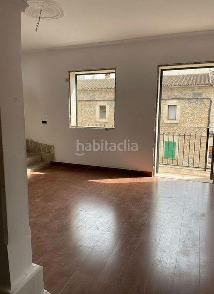 Foto 38f40420-a3f1-4bac-bfd8-1eb7883a513f. Duplex in Consell