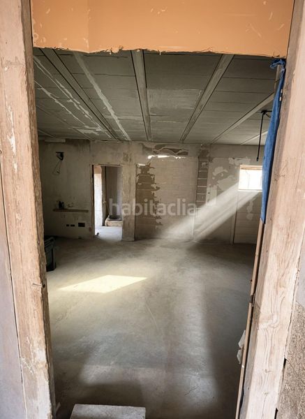 Foto 3e29ee28-860f-4bcd-a5b3-adaa798d3537. Duplex in Consell