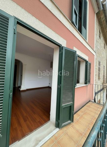 Foto 766729fd-611c-4de9-83fa-a96315c158d1. Duplex in Consell