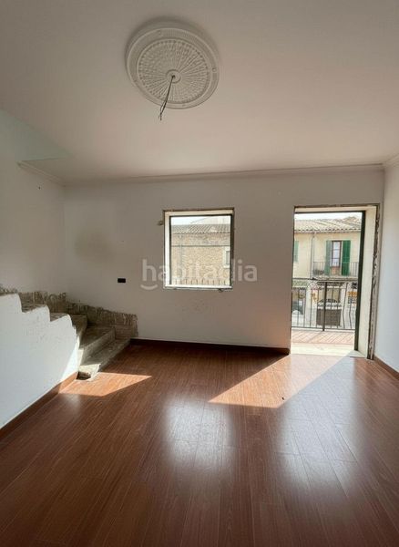 Foto d6879fa6-e918-4db8-b342-ea607ed9b9d8. Duplex in Consell