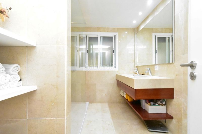 Foto 1f9d2683-cc34-4741-89e5-ca5622dce91a. Planta baixa amb calefacció piscina a La Bonanova Palma de Mallorca