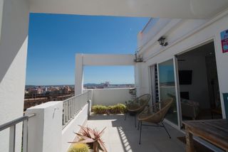 Location Attique  Gaspar bennazar,arquitect. Deslumbrante ático con terraza y vistas panorámicas en plaza de