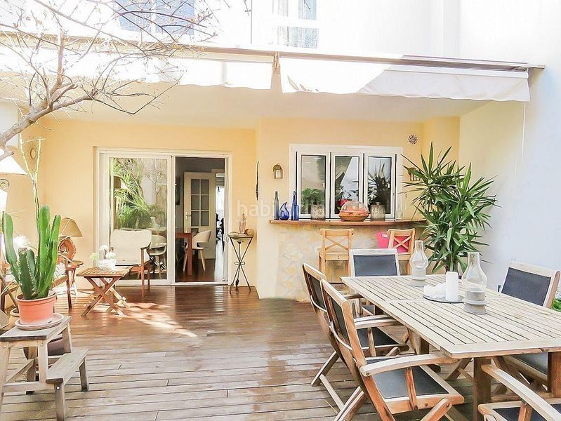 Foto a70e5725-dfaa-44da-8d66-f4466f1da626. Casa adossada amb aparcament piscina a Son Espanyolet Palma de Mallorca