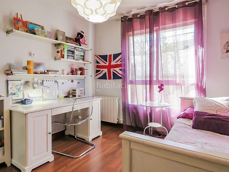 Foto bb550fae-391e-4d99-916f-736885c1005e. Casa adossada amb aparcament piscina a Son Espanyolet Palma de Mallorca
