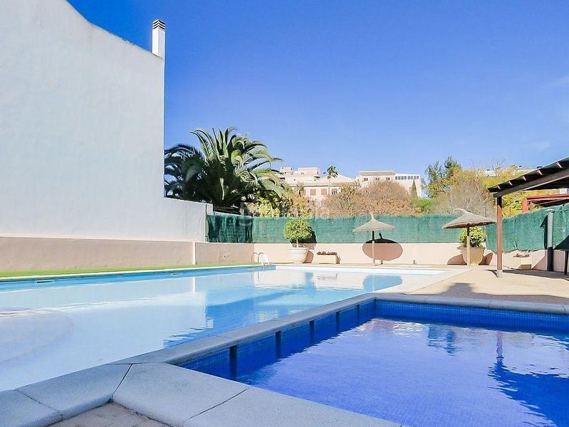 Foto d4b3539e-2ead-4045-9a1f-1660b49e4d97. Casa adossada amb aparcament piscina a Son Espanyolet Palma de Mallorca