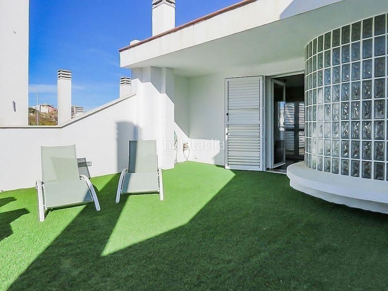 Foto f2fc68b0-4552-4356-a625-32daf3cc7c3e. Casa adossada amb aparcament piscina a Son Espanyolet Palma de Mallorca