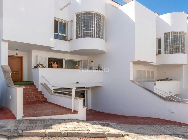 Foto 1fd00a2a-a307-4a3a-bc06-d1d18284ac52. Casa adossada amb calefacció aparcament piscina a Palma de Mallorca