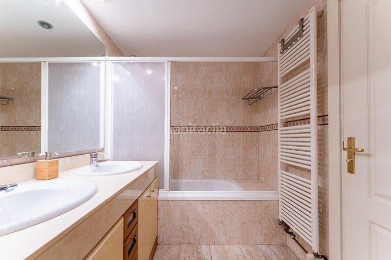 Foto 6dd8bd0d-613e-4832-8b16-e066d467d78d. Casa adossada amb calefacció aparcament piscina a Palma de Mallorca