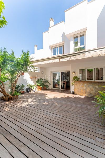 Foto a26505b1-3cf0-411b-8c8d-4d333cd312c7. Casa adossada amb calefacció aparcament piscina a Palma de Mallorca