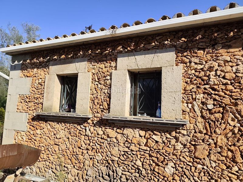 Foto 0fe85572-d5da-4f87-b559-23acd4c5c6ea. Masia a Algaida
