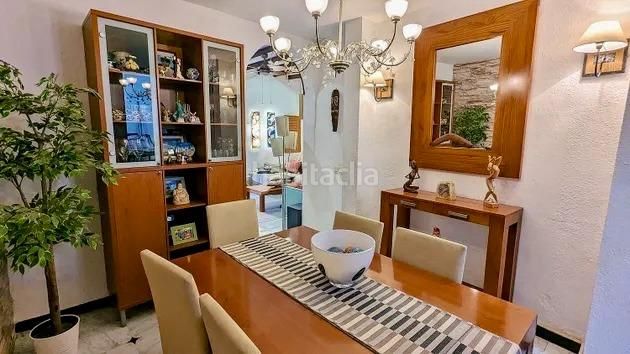 Foto c5ea3564-2e2c-42a9-8d7b-38abbd3d93a1. Casa in Centro Inca