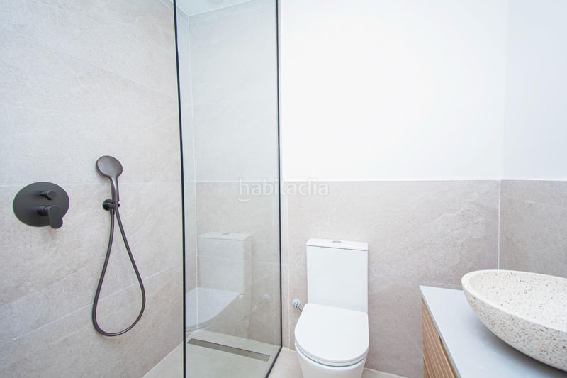 Foto 9550f1b6-e3a2-4a1f-beb1-248dc34ea14f. Casa amb calefacció aparcament piscina a Pere Garau Palma de Mallorca