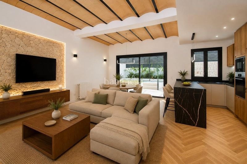 Foto b20903c7-477f-4f34-bb2a-dee566fb16e7. Casa amb calefacció aparcament piscina a Pere Garau Palma de Mallorca