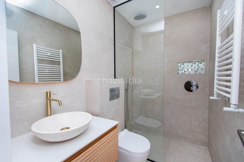 Foto df7e8aa5-5a3f-4a70-b22c-cec8f76fef25. Casa amb calefacció aparcament piscina a Pere Garau Palma de Mallorca