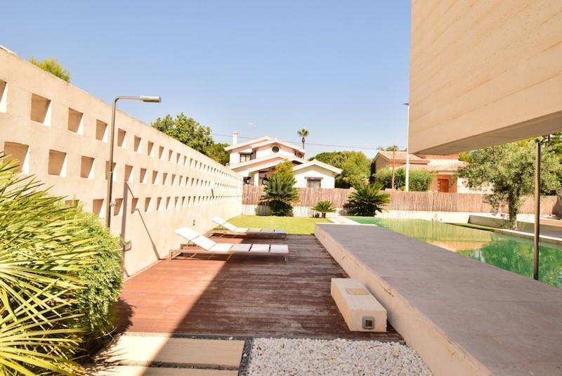 Foto bd7988ab-8a26-432b-a8e7-a5902f9a9ab2. Chalet avec chauffage parking piscine dans Montepilar Eliana (l´)