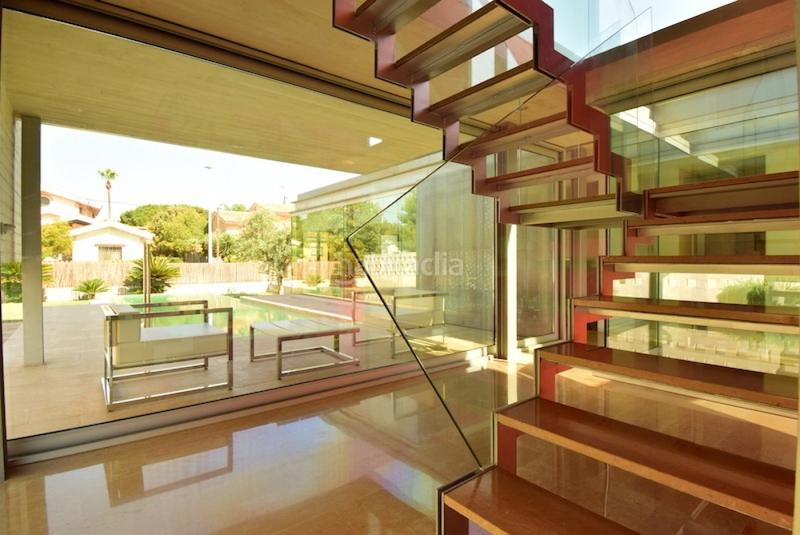 Foto ca5e779c-f8bf-45aa-be0e-f5d60afc4762. Chalet avec chauffage parking piscine dans Montepilar Eliana (l´)