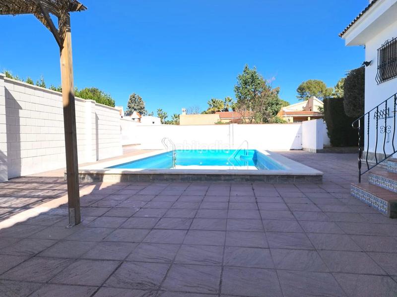 Foto 40c9524d-af8c-4032-a640-c82a9f006eb9. Chalet mit parking pool in El Carme-Sant Agustí-Bonavista Eliana (l´)