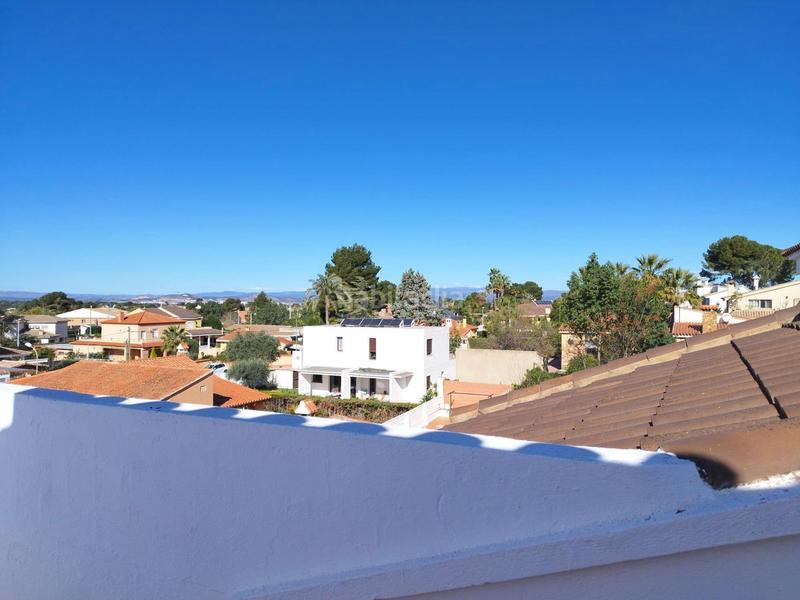 Foto 82f2b89c-240b-4456-bc17-7af7b95328af. Chalet mit parking pool in El Carme-Sant Agustí-Bonavista Eliana (l´)