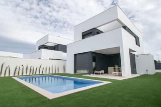Chalet en San Antonio de Benagber. Espectacular promocin de viviendas independientes en montesano