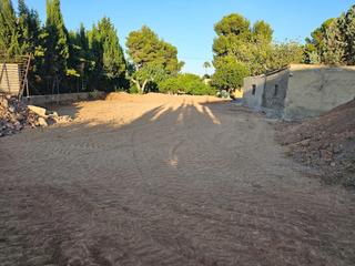 Residential Plot in La Conarda. Parcela urbana de 1.025m2 en maravisa