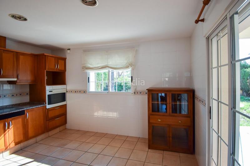 Foto 98a7b6b9-3a86-433c-93c1-92051460ad41. Chalet bonito chalet independiente con piscina en les taules en Eliana (l´)