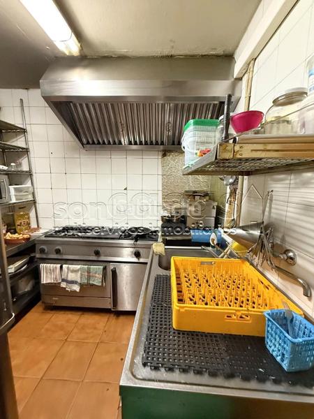 Foto 7c60b392-76cd-432c-98cb-1fa19b6e2ffd. Local comercial venta de local comercial con licencia de bar en Madrid